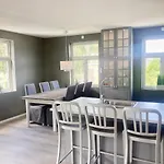 Apartment Large 4 Bedroom In With A Sunny Terrace Trondheim