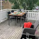 Large 4 Bedroom In With A Sunny Terrace *
