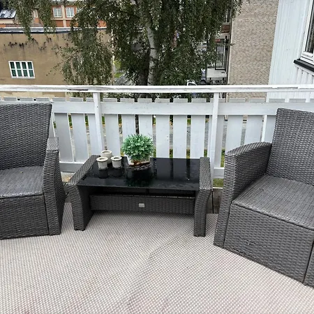 Large 4 Bedroom In With A Sunny Terrace Apartment Trondheim