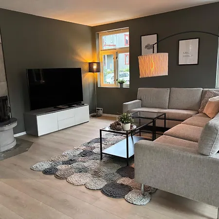 Large 4 Bedroom In With A Sunny Terrace * Trondheim